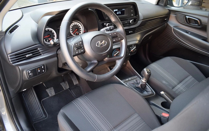 Hyundai i20 cena 64900 przebieg: 10240, rok produkcji 2022 z Garwolin małe 407